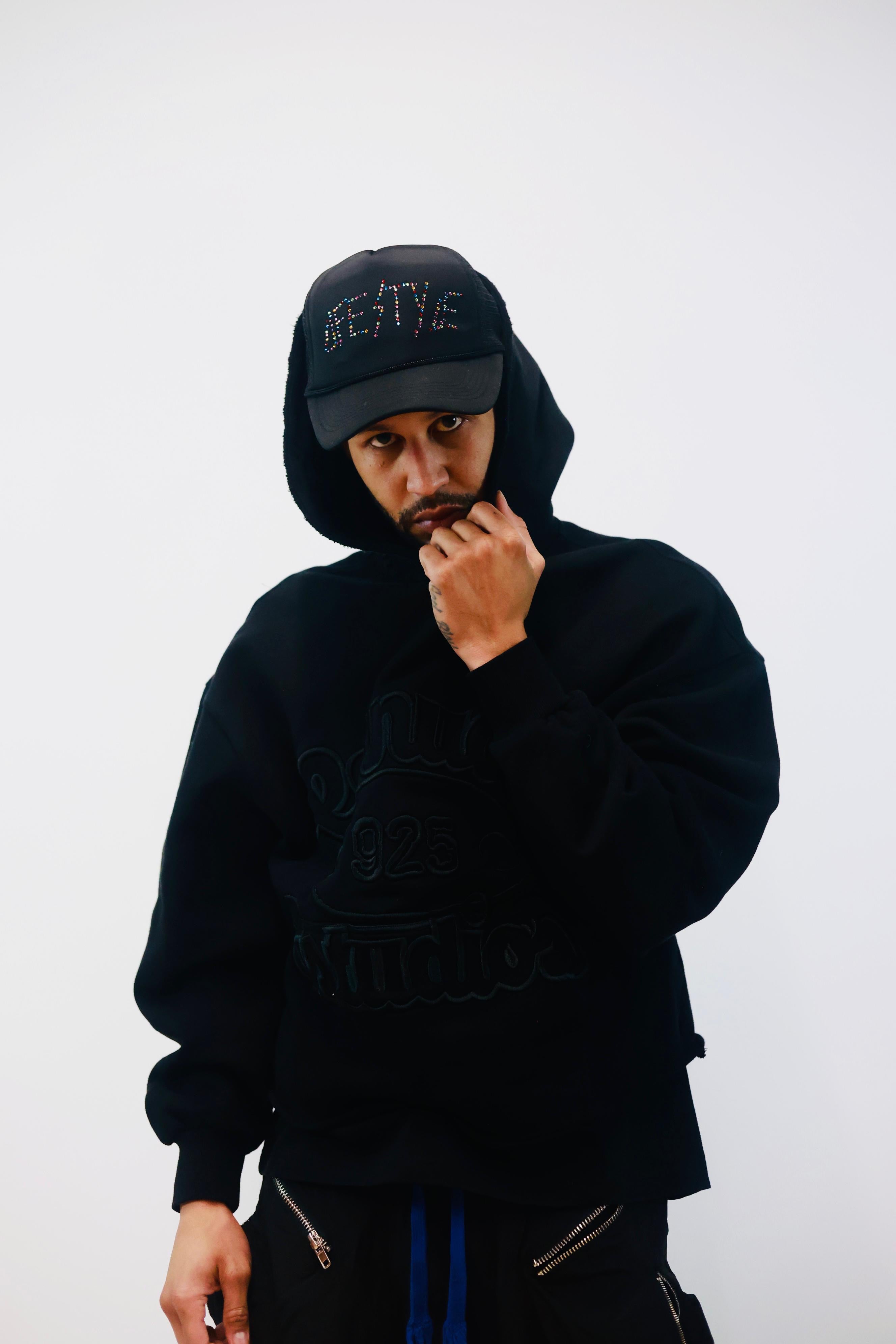 Acquired Taste Kap - NOIR