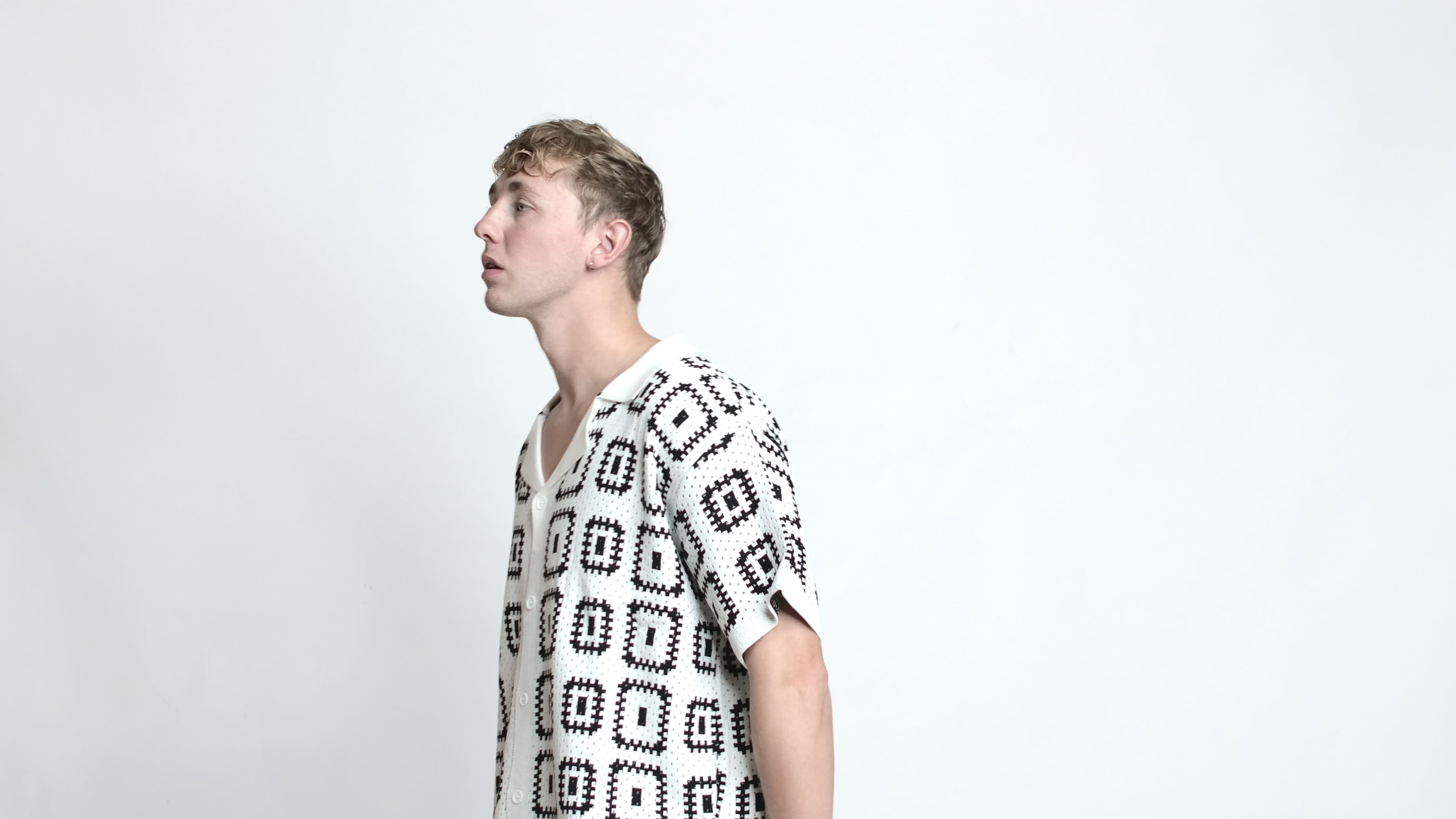 CROCHET REVERE SHIRT