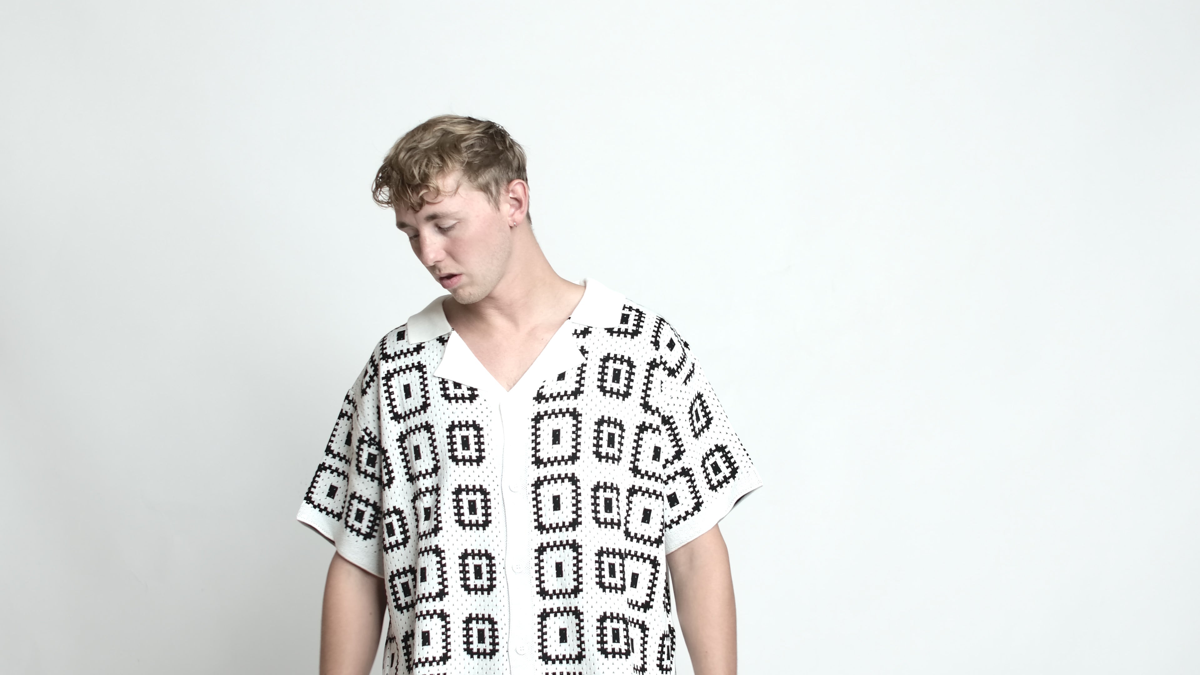 CROCHET REVERE SHIRT